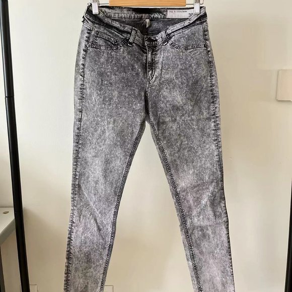 RAG AND BONE CHARCOAL LEGGING JEANS - Picture 1 of 4